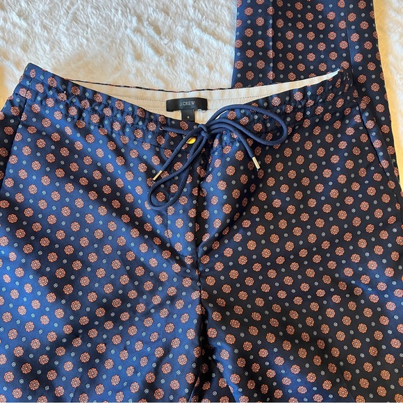 J Crew Cigarette Pants. Size 6. - Picture 5 of 9